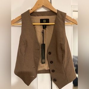 House of Harlow Plaid Vest NWT